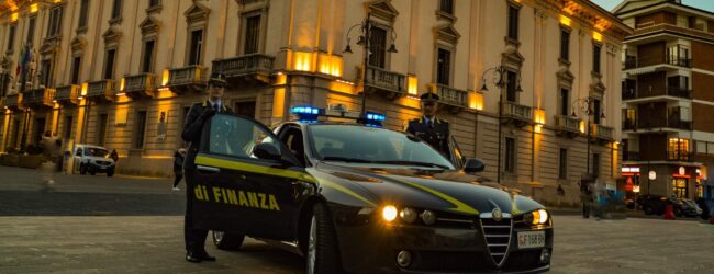 GdF Avellino, operazione “Dos Des”: perquisizioni disposte dalla Procura irpina nei confronti di funzionari della Provincia e imprenditori locali