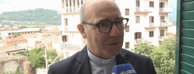 “Trasformiamoci in artigiani di pace”: il messaggio di Natale del Vescovo Accrocca alla diocesi