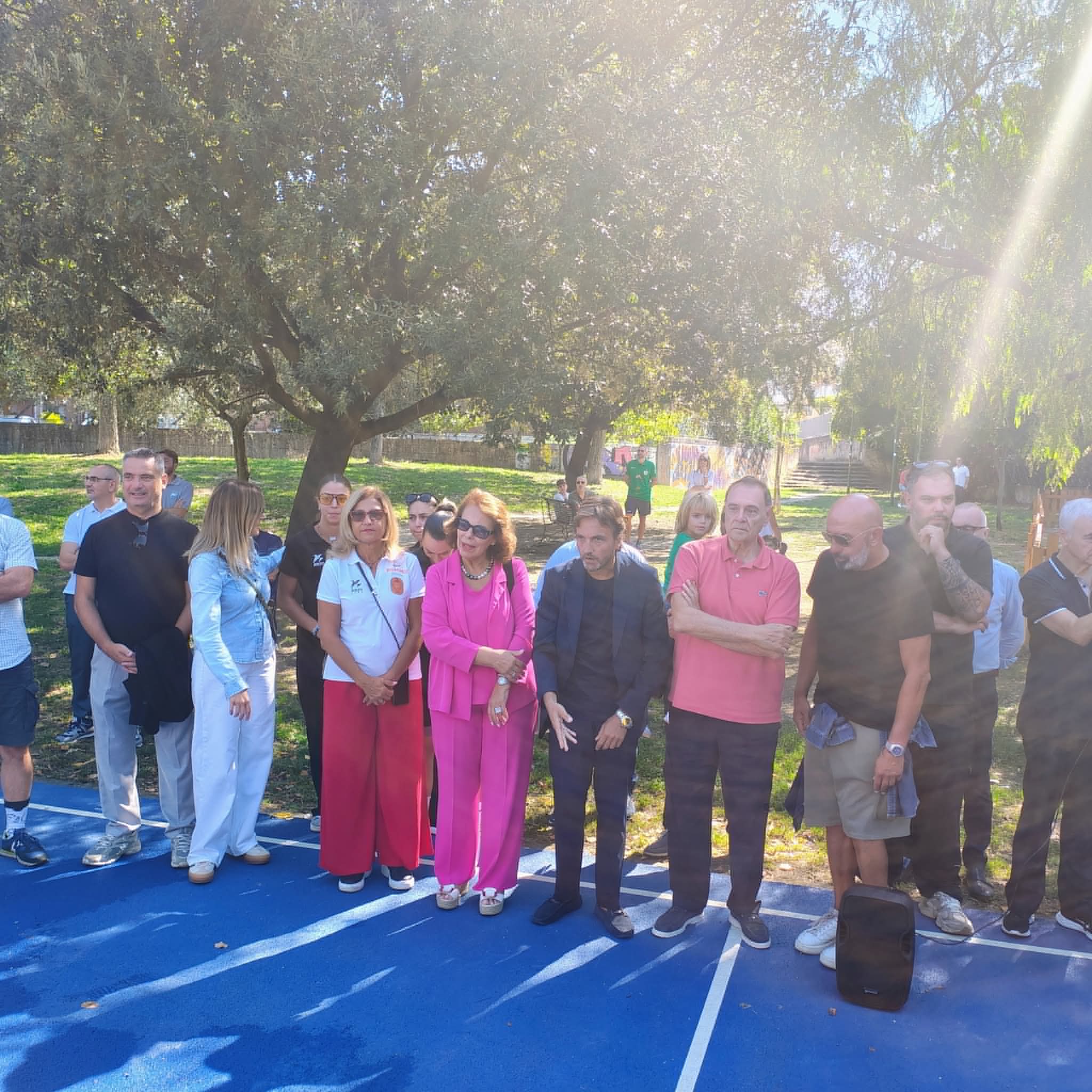 Inaugurato stamane, con la benedizione di don Flaviano Aquino, in via Gabriele D’Annunzio il campo di basket