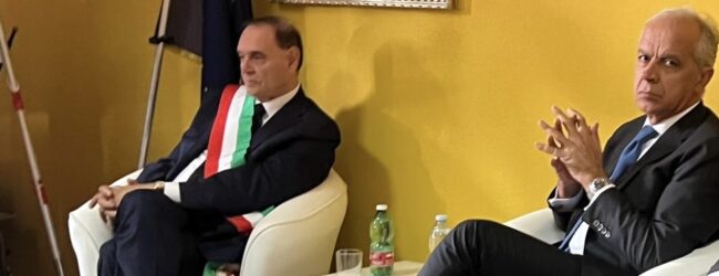 Mastella, solidarietà al ministro Piantedosi per gli insulti ricevuti a Milano
