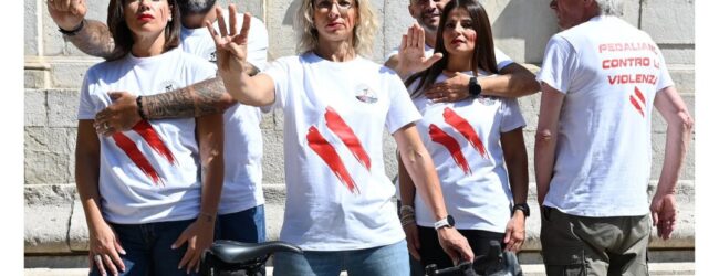 “Pedaliamo contro la Violenza”, Avellino in bici al fianco delle donne