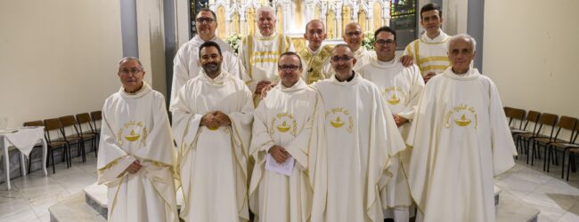 Avellino, festa al Santuario del Rosario: la prima messa di Don Mario Cucciniello tra fede, musica e doni alla città