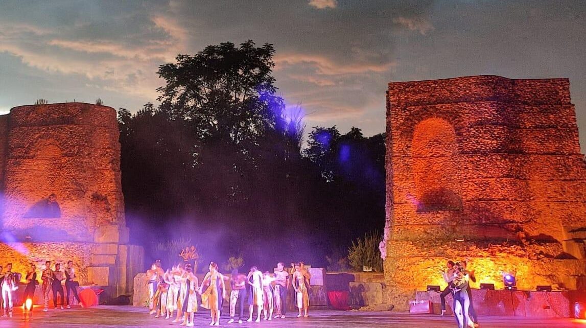 Benevento, il Teatro Romano accoglie la VI Edizione di “ETERNITÀ”