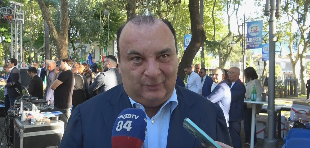 Martusciello: “Pellegrino Mastella candidato anche a Salerno, unico privilegiato con due circoscrizioni. Sarebbe un gesto di buon senso ritirare la candidatura”