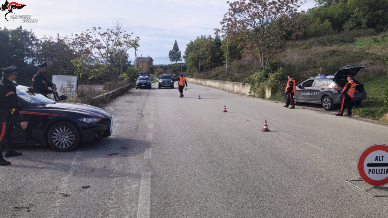 Carabinieri in azione nell’arianese: denunce per guida in stato di alterazione, segnalazioni per stupefacenti e foglio di via obbligatorio