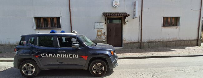 Forino (AV): in possesso di una balestra e guida sotto l’influenza dell’alcool – i Carabinieri denunciano un 20enne.