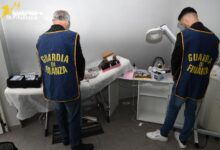 GdF Avellino: garage trasformato in centro estetico abusivo, denunciata estetista