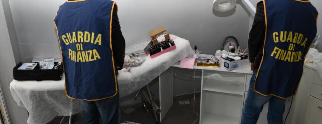 GdF Avellino: garage trasformato in centro estetico abusivo, denunciata estetista