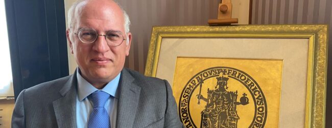 Il Dott. Paolo Ascierto prende servizio come Professore Ordinario di Oncologia all’Università Federico II di Napoli