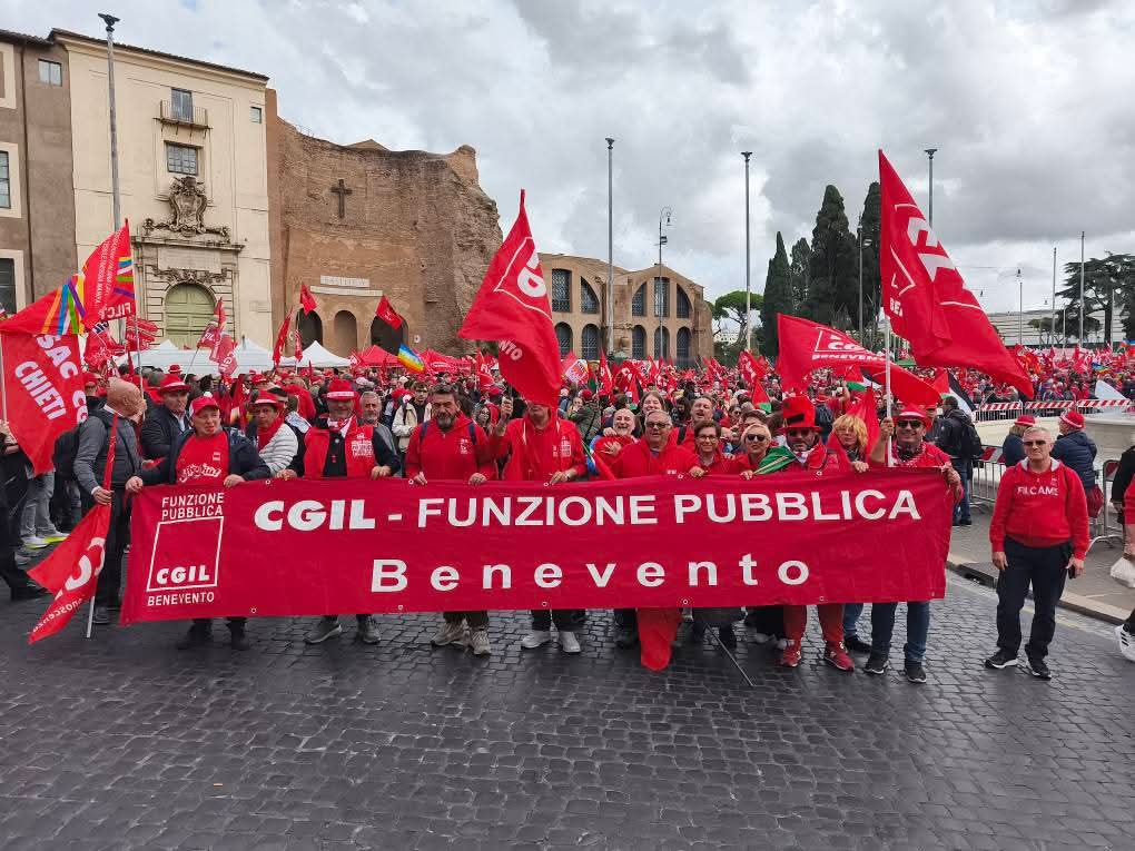Cgil Benevento presente a Roma al corteo “Democrazia al Lavoro”