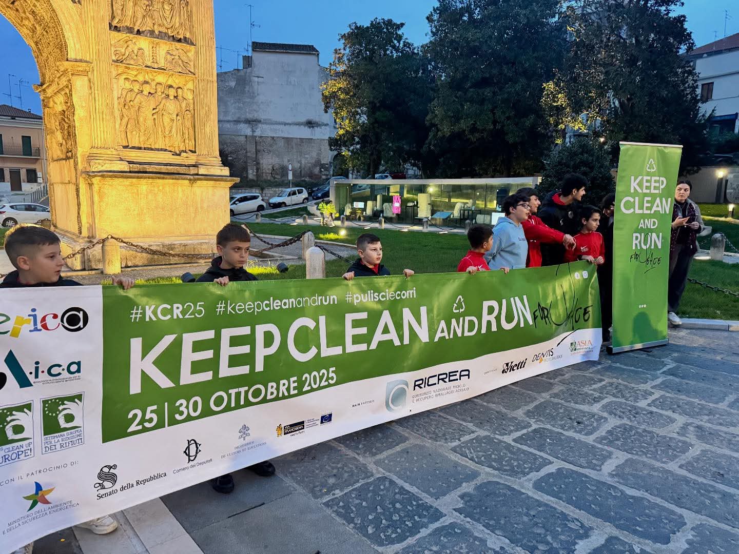 Benevento, tappa finale di “Keep Clean and Run for Peace”: corsa per l’ambiente e la pace