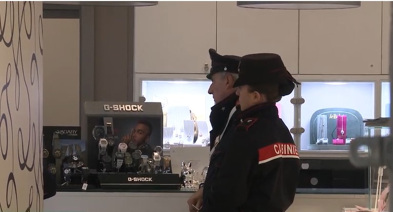 Rapina in gioielleria a Mercogliano, sei arresti