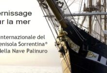 Nave Palinuro inaugura il Trentennale del Premio Penisola Sorrentina. Riconoscimento al Prefetto Michele di Bari