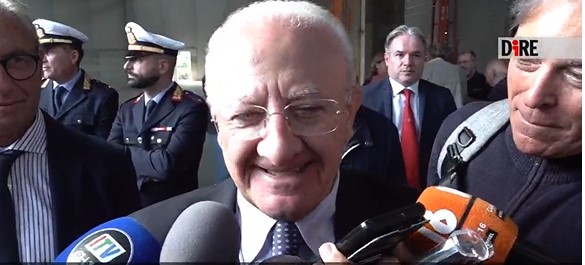 Regionali Campania, De Luca: “Io candidato? Non butto a mare dieci anni di vita”