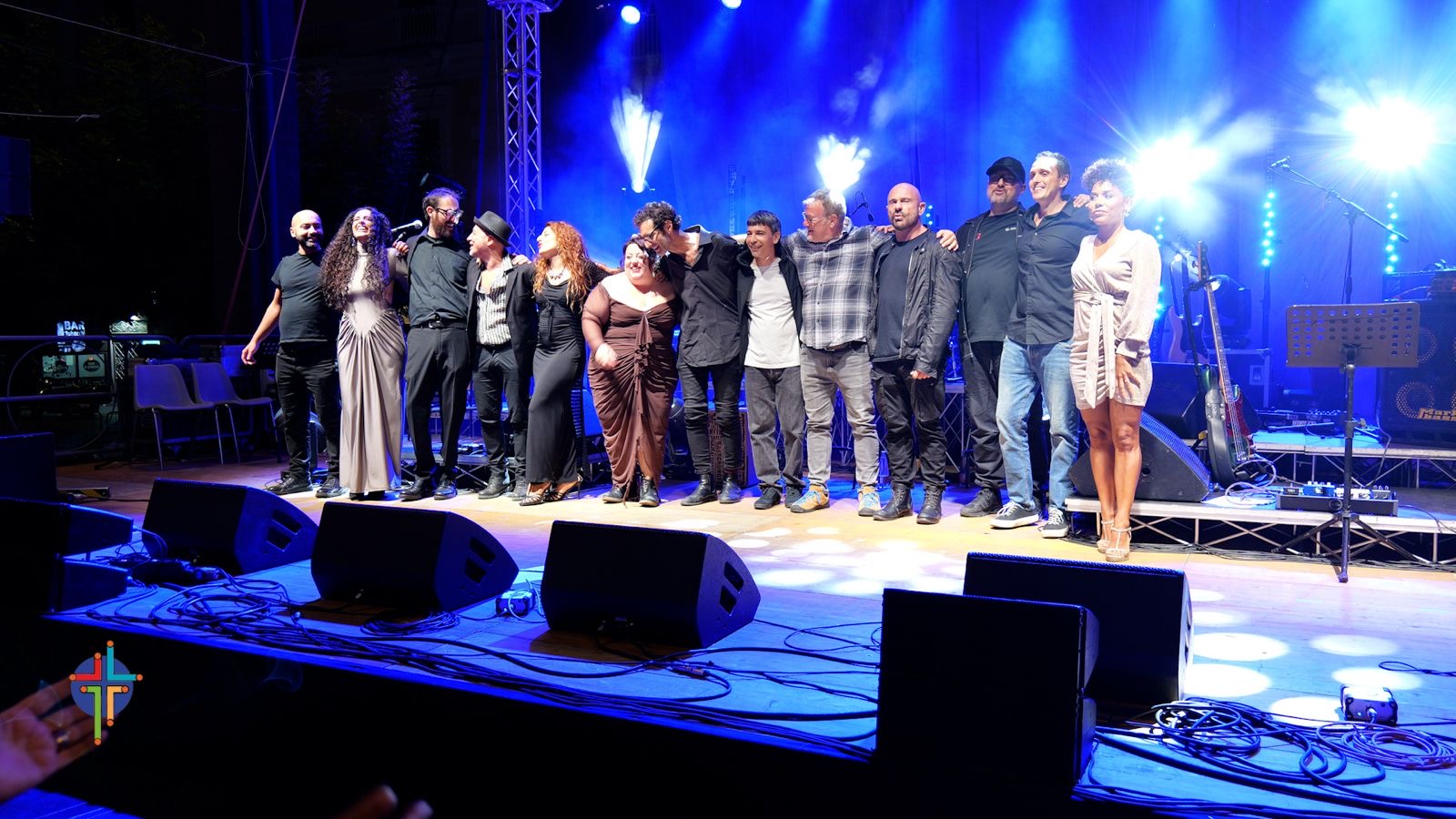 “Notte Sacra” sul palco di Torre del Greco il gran finale con Gragnaniello, Ebbanesis e Raiz