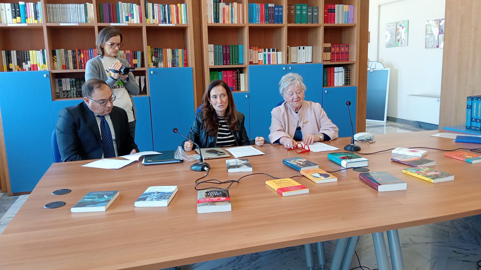 Torna “Libraria”, nunc est legendum