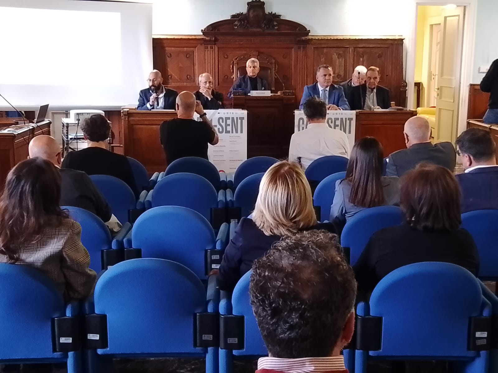Cam-Sent, chiude il progetto dei cammini: 800 km per rilanciare il turismo lento in Campania