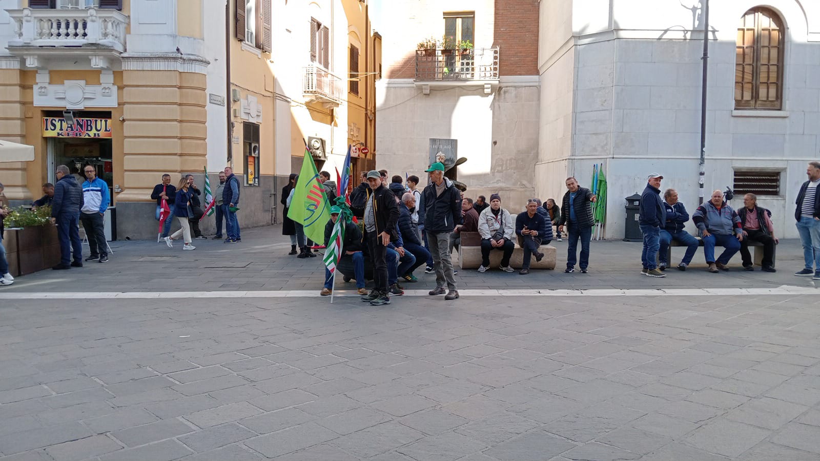 Operai forestali della Comunità Montana Titerno Alto Tammaro: sette mesi senza stipendio. “Serve subito una mobilitazione istituzionale”