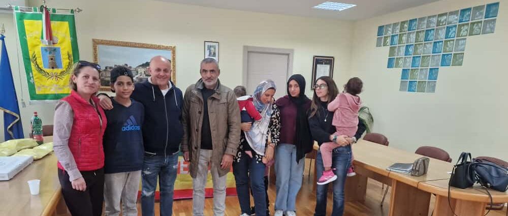 L’Irpinia con Torre le Nocelle accoglie la prima famiglia proveniente da Gaza: una giornata storica per il SAI locale