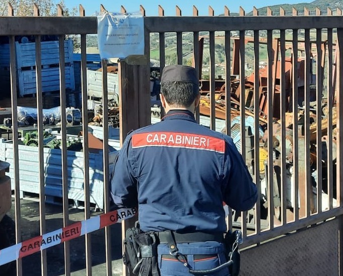 Guardia dei Lombardi (AV): I Carabinieri sequestrano un opificio.
