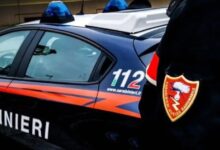 Atripalda, Carabinieri bloccano coppia dopo furto in negozio: denunciati