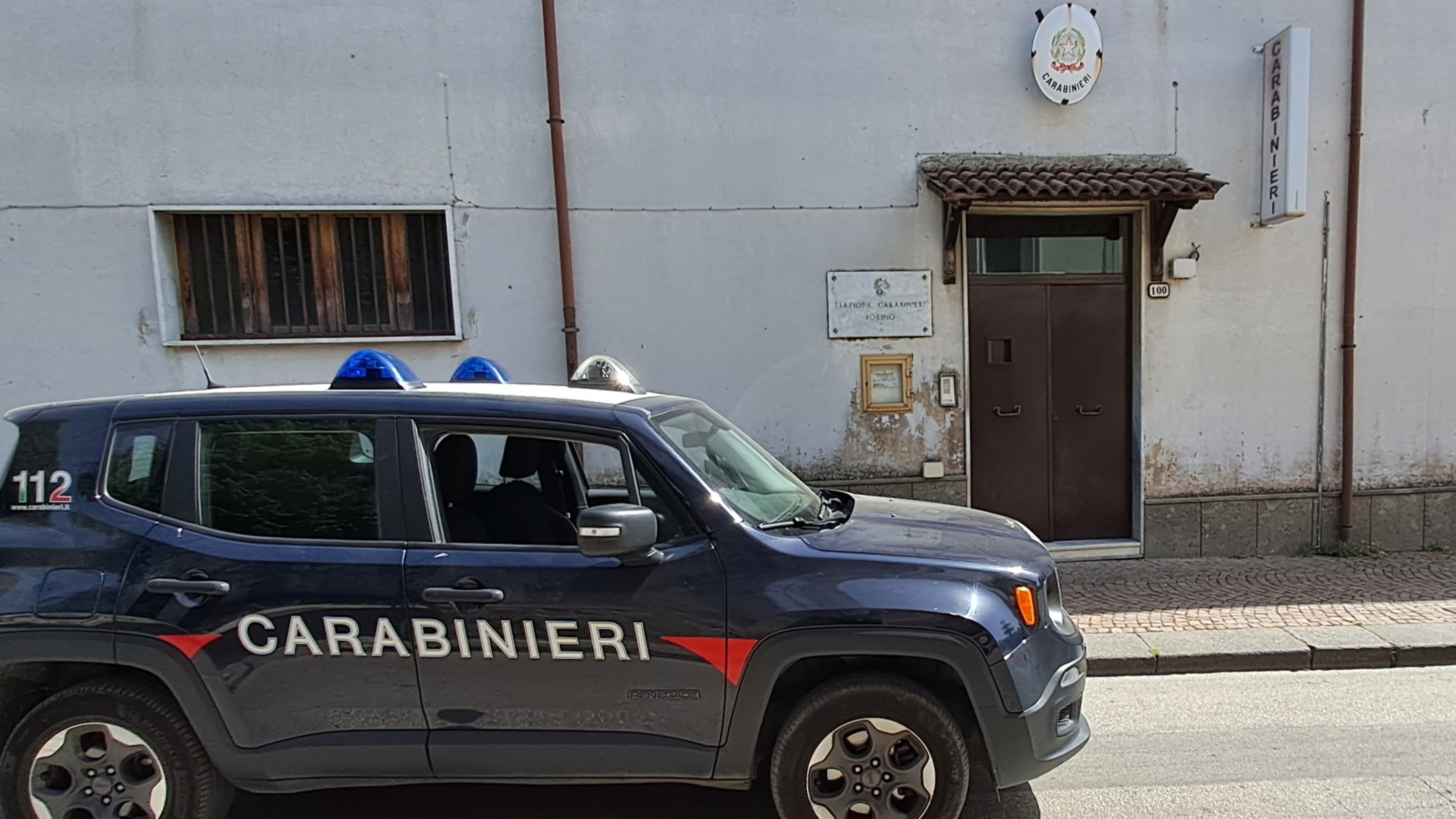 Forino, finta vendita di autobetoniera su Facebook: denunciato 23enne trevigiano