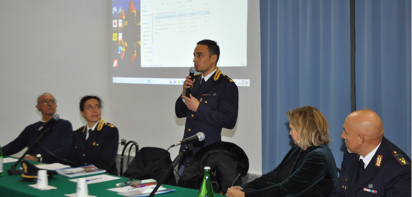 Telese Terme, la Polizia di Stato incontra gli anziani per prevenire le truffe