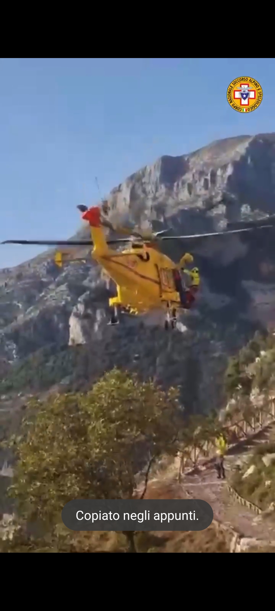 Escursionista infortunato sul Sentiero degli Dei: intervento congiunto del CNSAS e dell’Elisoccorso 118