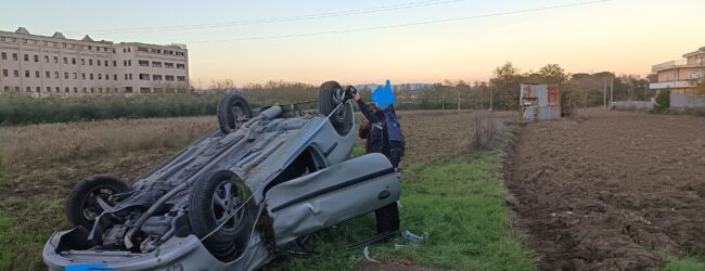 Incidente stradale in contrada Piano Cappelle, 4 feriti tra cui un neonato