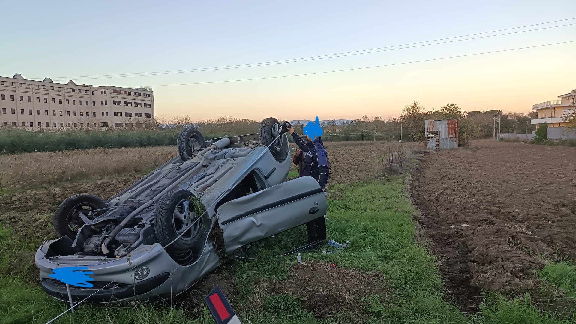Incidente stradale in contrada Piano Cappelle, 4 feriti tra cui un neonato