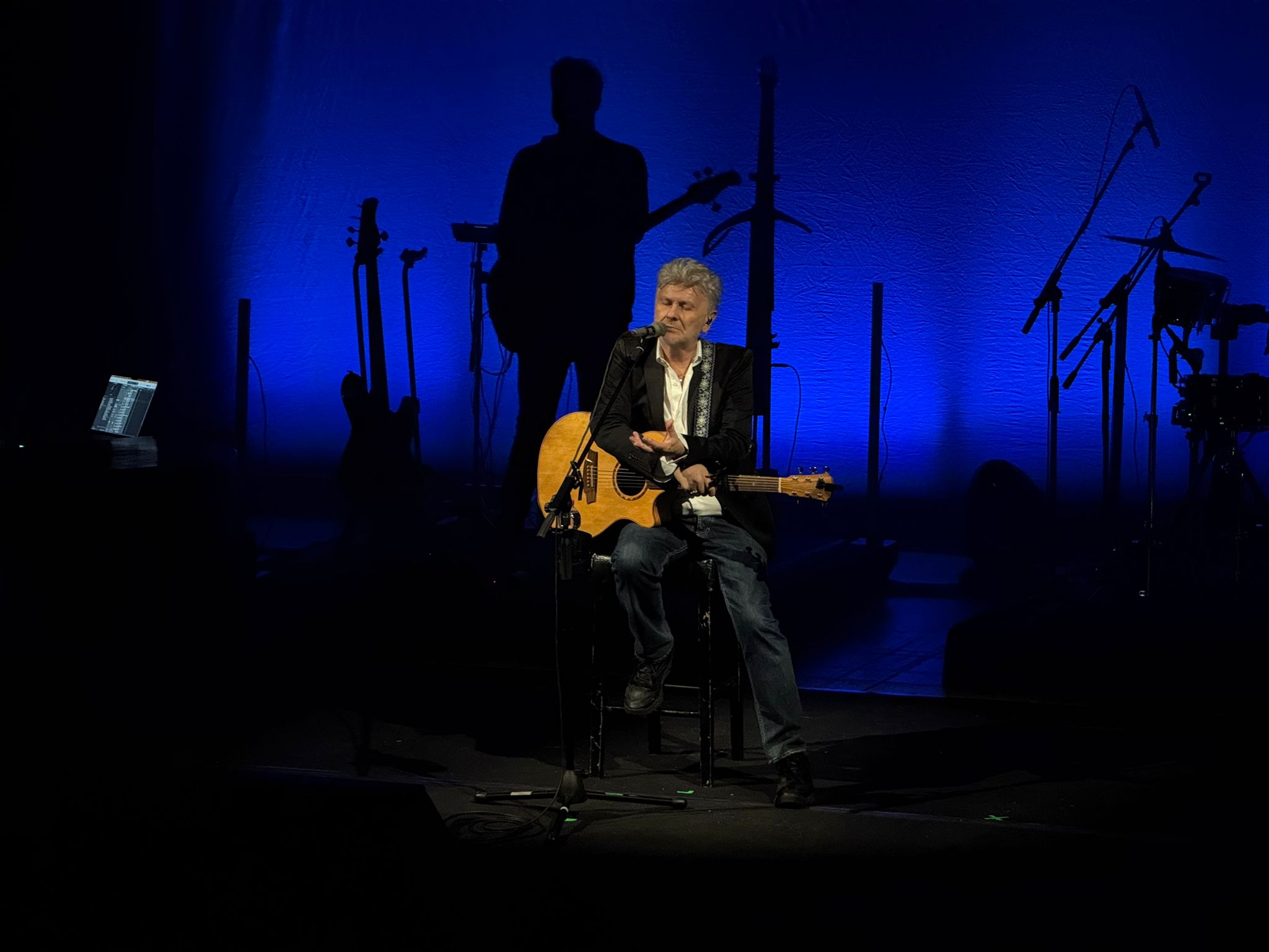 Ron apre la stagione artistica 2025/26 dell’Accademia di Santa Sofia: un trionfo di musica e emozione