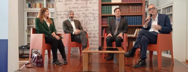 Fico: programma quasi pronto. Acqua pubblica vero rebus di governabilità