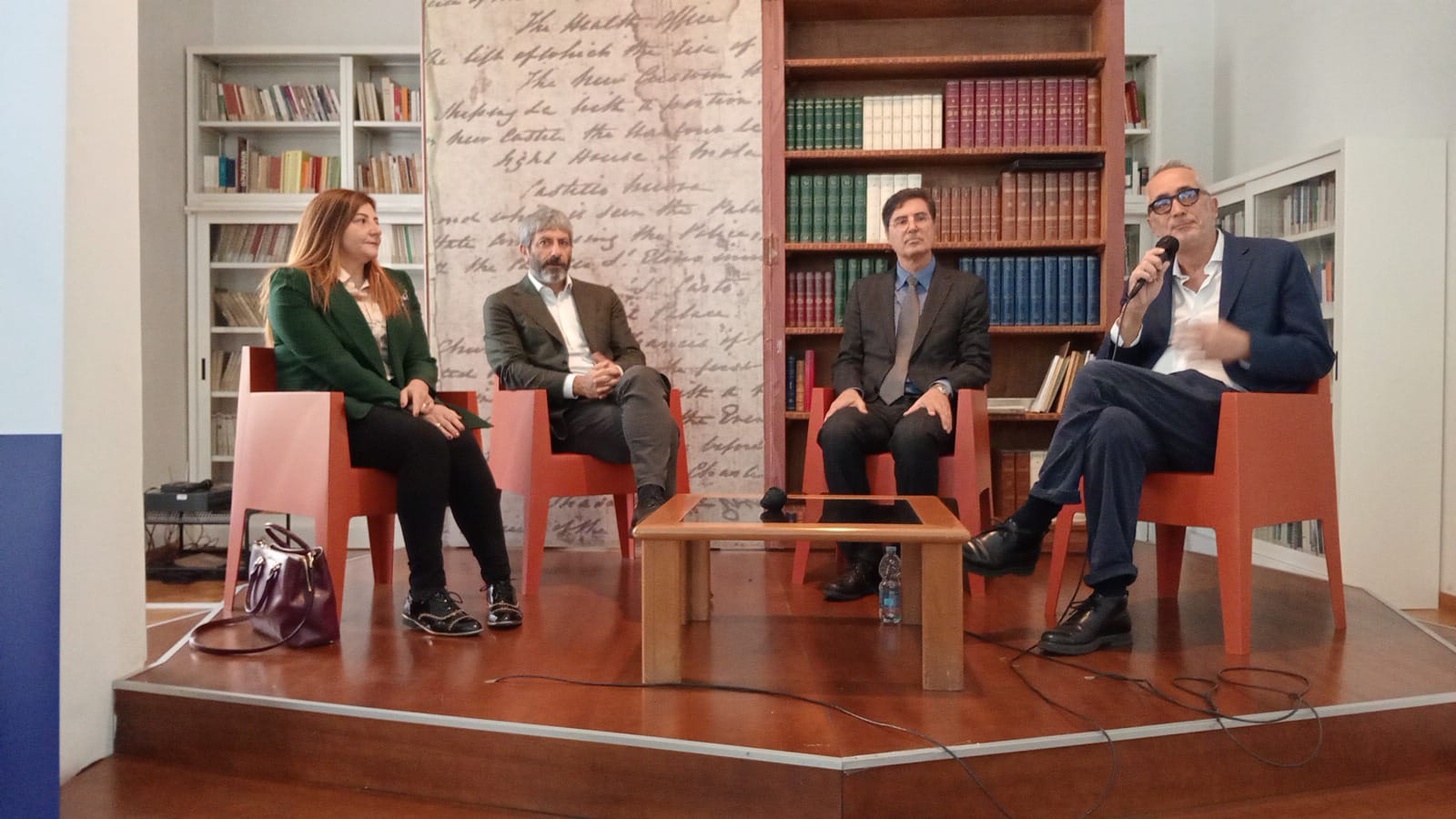 Fico: programma quasi pronto. Acqua pubblica vero rebus di governabilità