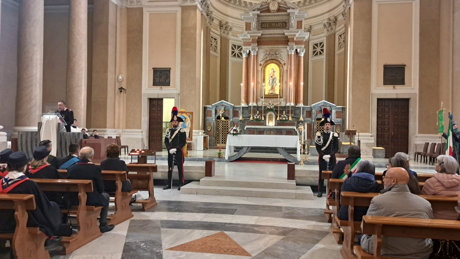 Oggi l’Arma celebra la Virgo Fidelis: Carabinieri e istituzioni riuniti nella devozione alla Madonna delle Grazie