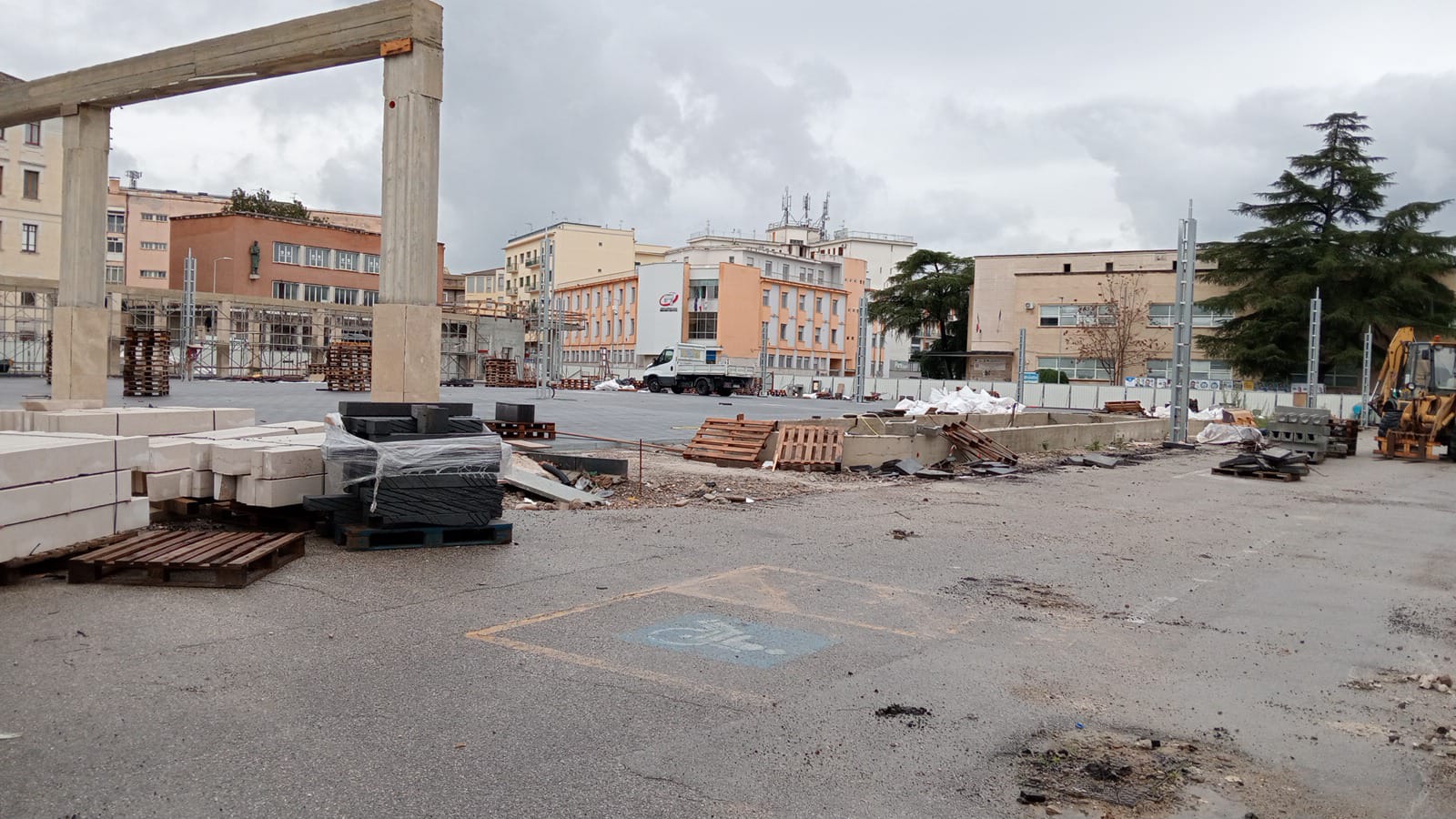 Piazza Risorgimento, rischio calende greche