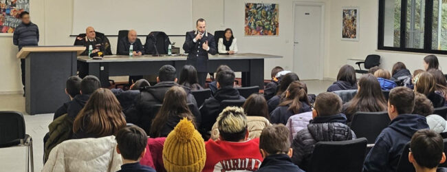 Candida (AV), i Carabinieri incontrano gli studenti dell’Istituto Comprensivo Statale Giovanni XXIII