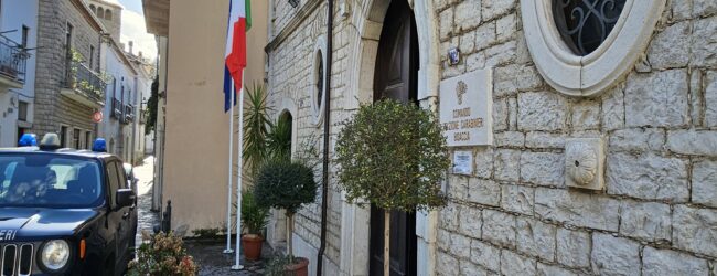 Bisaccia (AV): distraggono il titolare di una gioielleria e rubano vari monili in oro – fermate e denunciate dai Carabinieri   