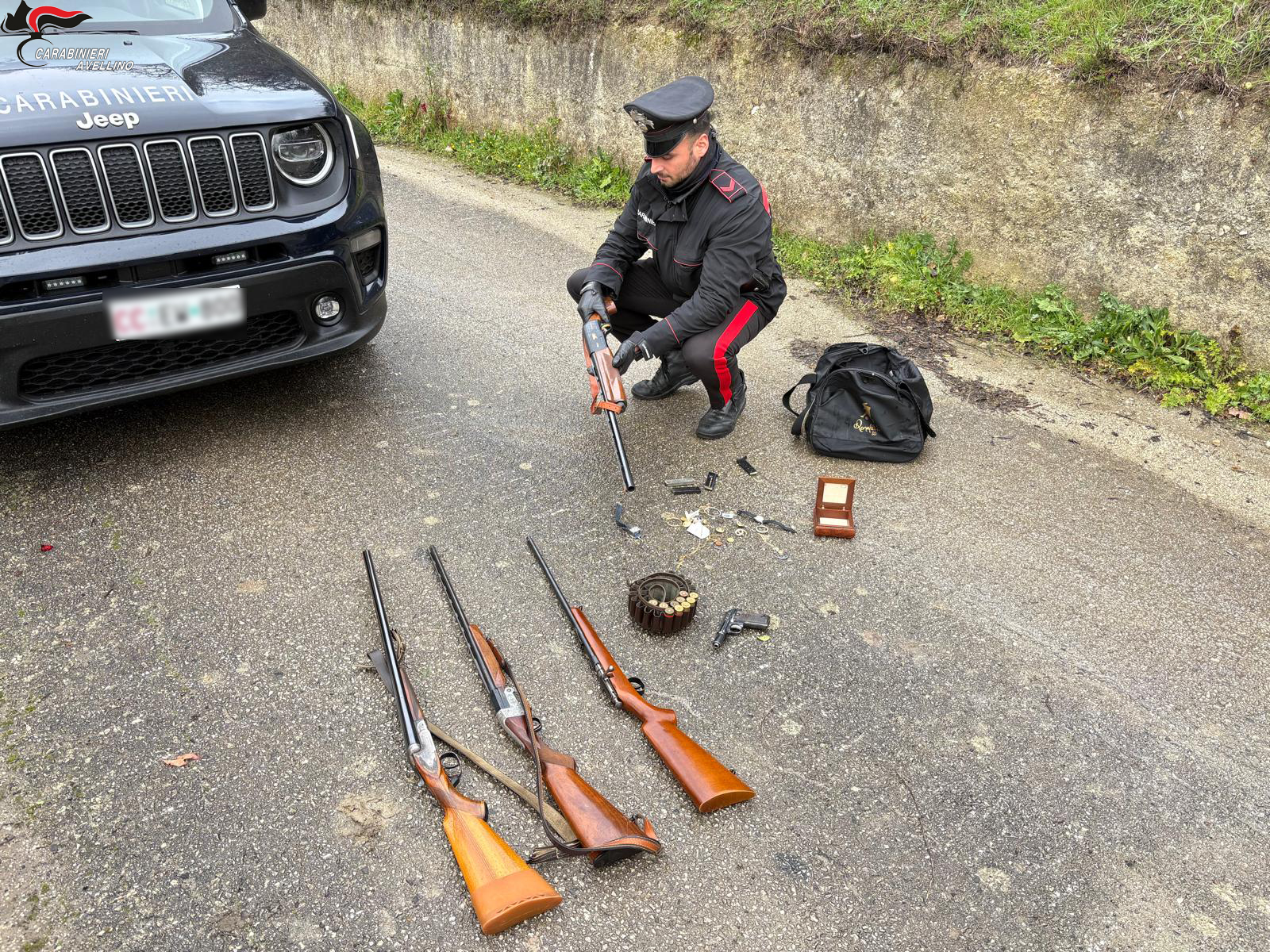 Notte di natale a lavoro per i carabinieri di Calitri (AV): arrestato ladro di appartamento