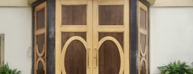 Paupisi, portone ristrutturato per la Parrocchia Santa Maria del Bosco