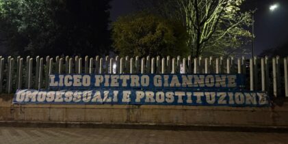In città striscione sul liceo Giannone: omosessualità e prostituzione