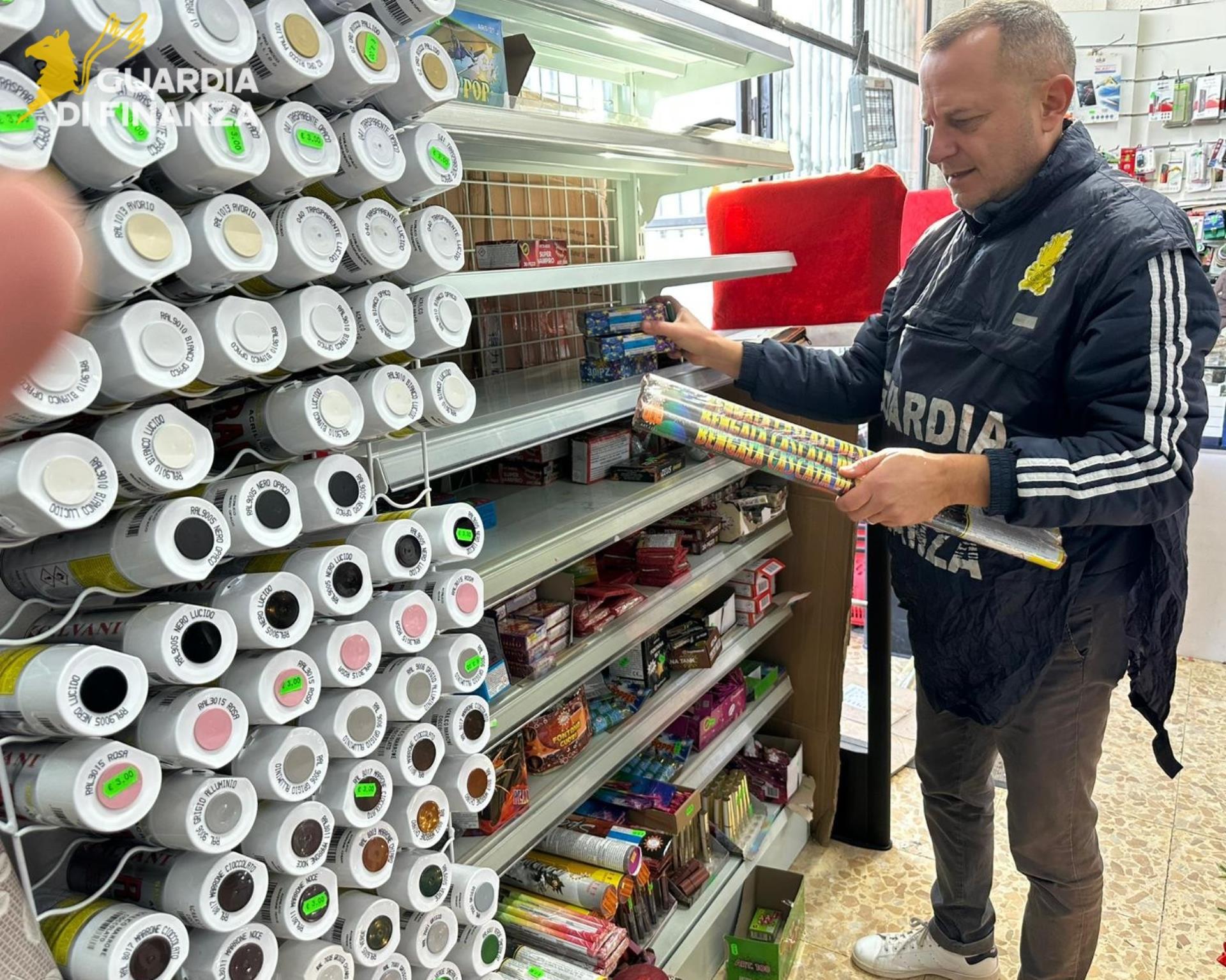 GdF Avellino: sequestri e denunce contro fuochi illegali e prodotti non sicuri