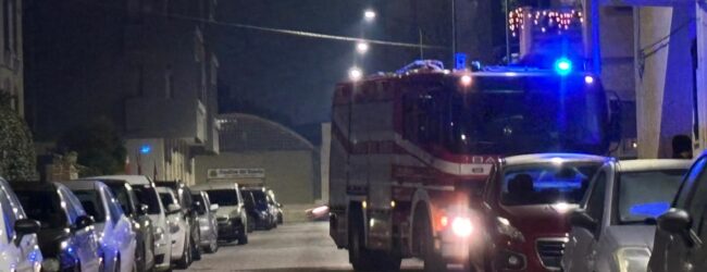 Miasmi nella zona stazione, l’odore sparisce ma resta il giallo: sospetto sversamento chimico nelle fogne