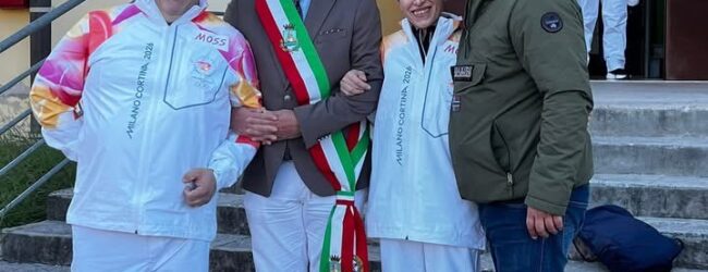 Fiamma Olimpica illumina Telese Terme: la Pro Loco Telesia celebra il passaggio della Torcia e l’orgoglio dei propri cittadini. Un traguardo storico verso Milano Cortina 2026