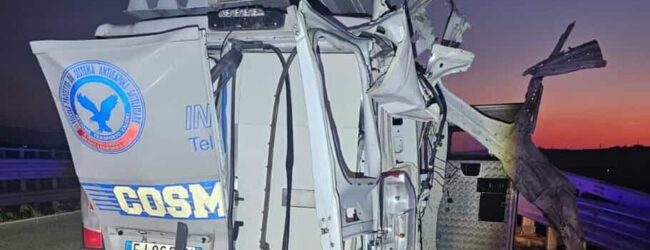 Portavalori della Cosmopol di Avellino assaltato nel Foggiano: colpo da 300mila euro