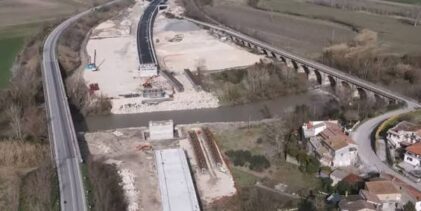 Treno Alta Velocità urta mezzo da cantiere nel Beneventano, nessun ferito