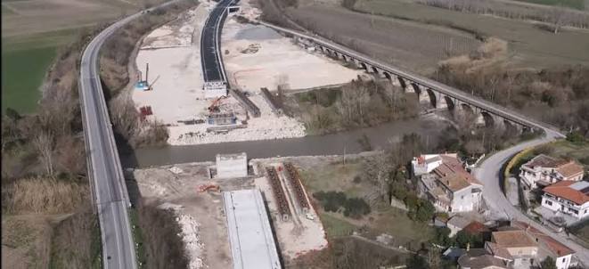 Treno Alta Velocità urta mezzo da cantiere nel Beneventano, nessun ferito