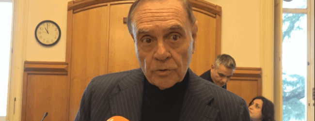 Fico e la giunta dei tecnici: altolà di Mastella