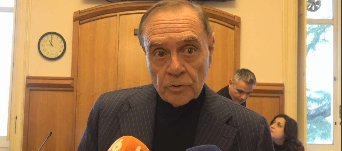 Fico e la giunta dei tecnici: altolà di Mastella