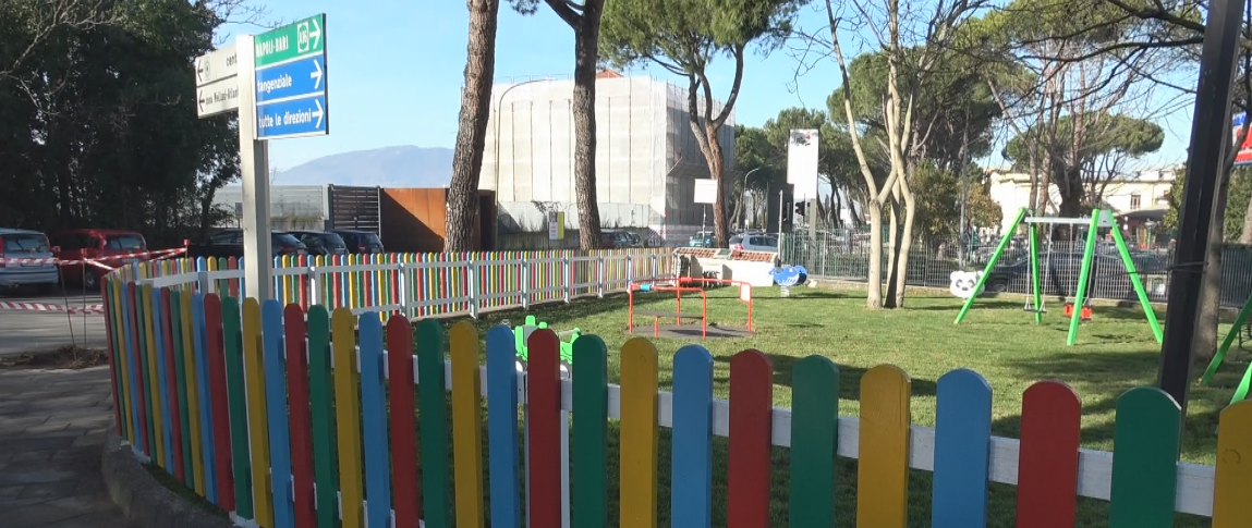 Benevento, inaugurato il 15° parco giochi della città in via Delcogliano
