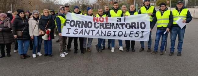 Forno crematorio a Pietradefusi, monta la protesta di cittadini ed imprenditori